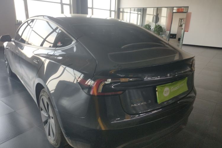 Used Tesla Model 3 2023 Rear-Wheel-Drive Version
