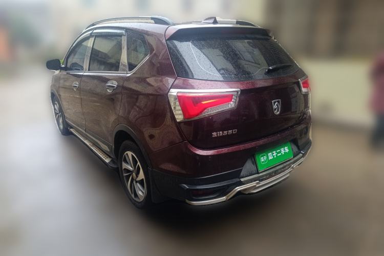 Used Baojun 560 2015 1.8L manual luxury version
