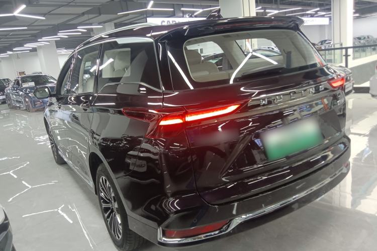 Used Wuling Victory 2023 2.0L DHT Luxury Edition
