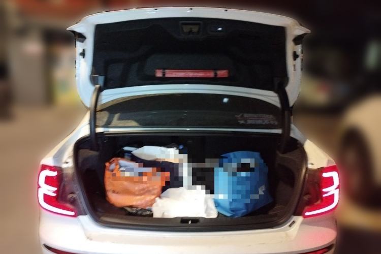 Used Volvo S60 2021 T4 Zhiyuan Luxury Edition Trunk