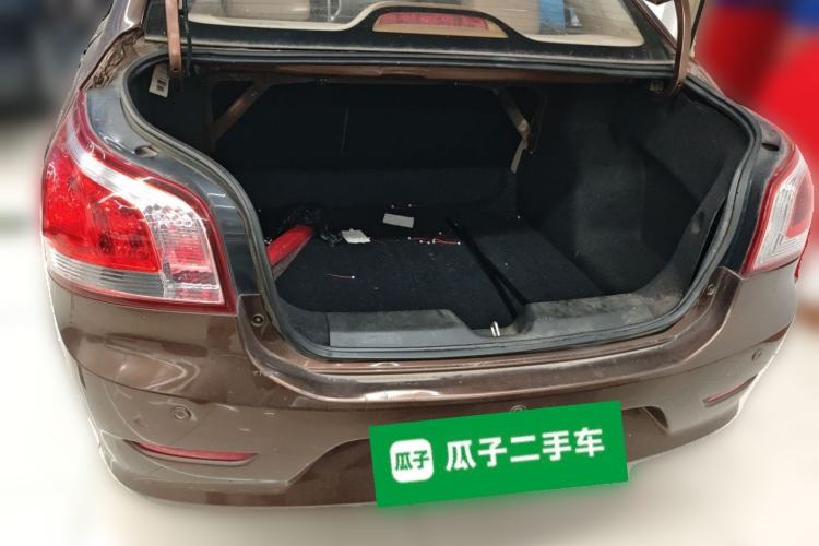 Used Baojun 630 2014 1.5L manual Comfort trim level