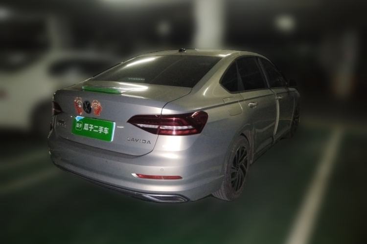 Used Volkswagen Lavida 2022 1.5L Automatic Comfort Edition
