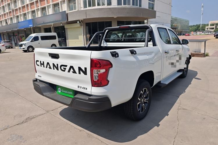 Used Changan Hunter 2024 Warrior Edition Luxury Model Dual-Motor All-Wheel Drive with Extra-Long Cargo Box