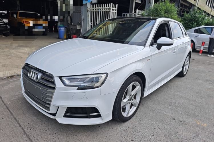 Used Audi A3 2020 Sportback 35 TFSI Fashion Edition China VI Emission Standard Guazi used car, China used car export, Used car for sale, Used cars, Cheapest cars for sale