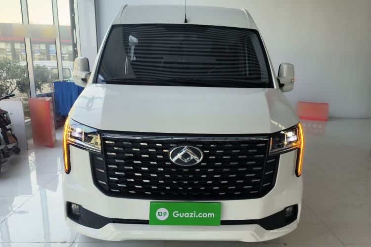 Used SAIC MAXUS Xintu V80 2024 Aoyuntong 6MT Short-Wheelbase Mid-Roof Model 147 Ps 5/6 Seats
