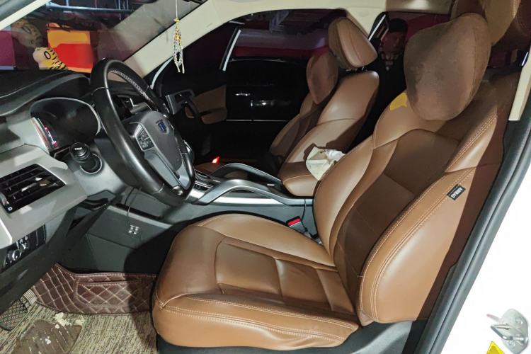 Used Geely Auto Emgrand X7 Sport 2016 1.8TD Automatic ZhiZun Version
