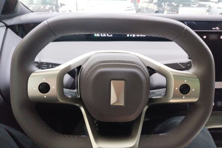 Used Avatr 06 2025 Pro Range-Extended Edition