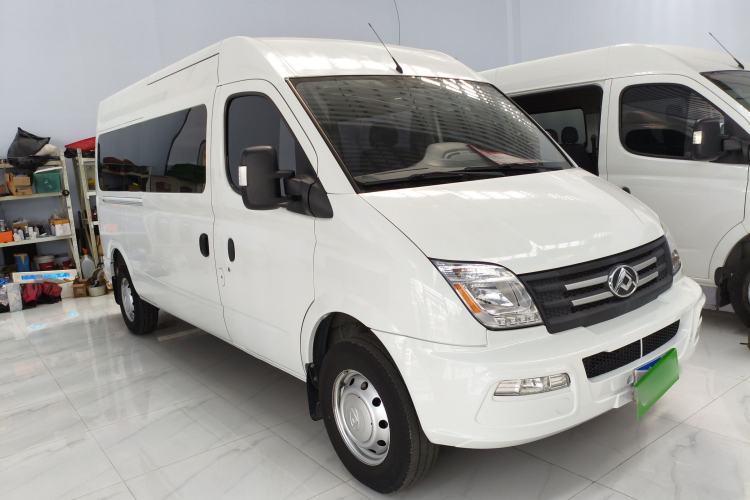 Used SAIC MAXUS Xintu V80 2021 2.0T Manual Classic Aoyuntong Long Wheelbase Mid-Roof 6/7/8/9-Seater
