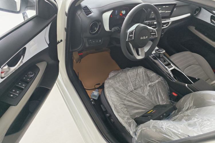 Used Kia K3 2024 1.5L CVT Luxury Smart Edition
