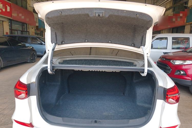 Used Chevrolet Monza 2019 RS 330T Automatic Comfort Edition China VI Standard