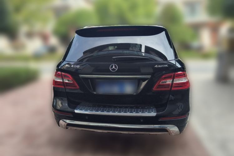 Used Mercedes-Benz M-Class 2014 ML 400 4MATIC Luxury Model