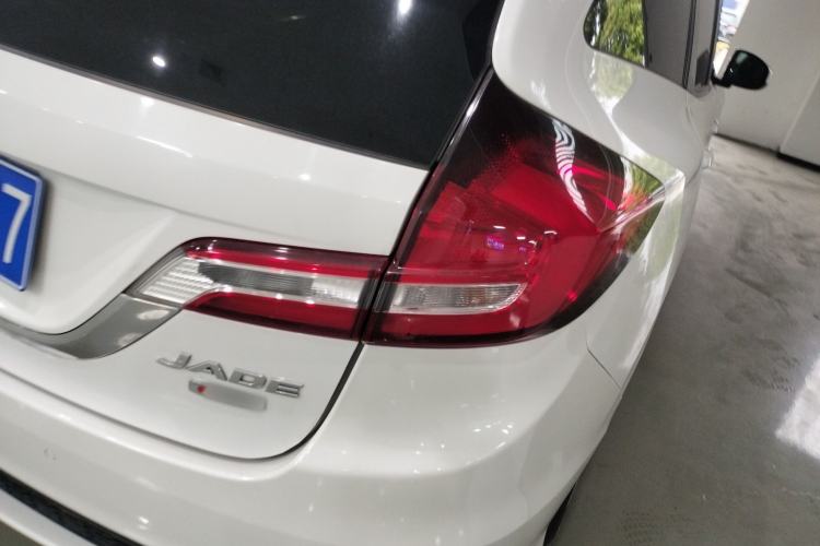 Used Honda Jade 2017 1.8L automatic Comfort version 5 seats