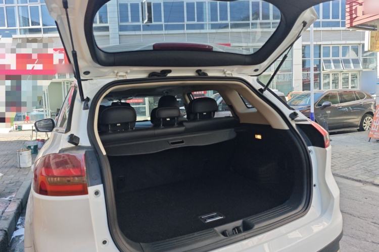 Used Geely Auto Emgrand X7 Sport 2018 1.8TD Automatic Two-Wheel Drive Smart Connect 4G Internet Edition
