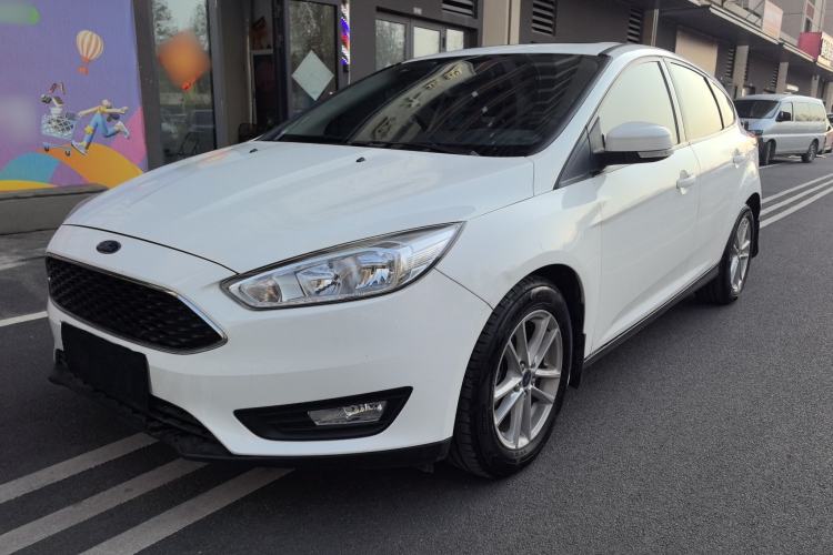 Used Ford Focus 2018 Hatchback Classic 1.6L Automatic Trendy SmartDrive Edition