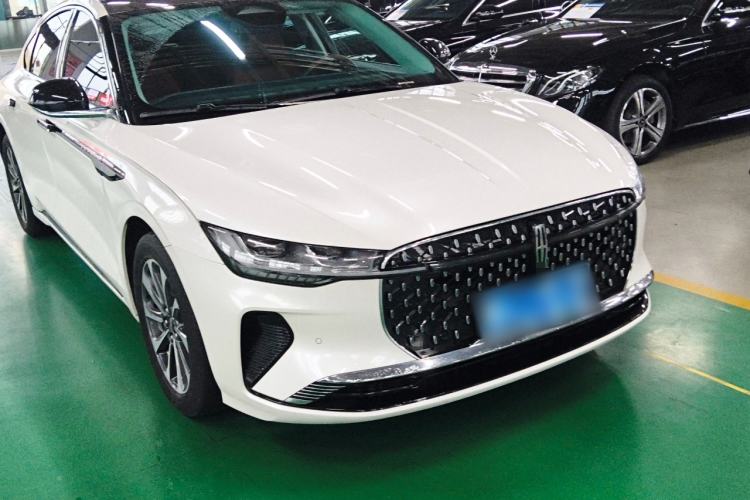 Used Lincoln Z 2022 iXiang Luxury Edition Front Right 45 Deg