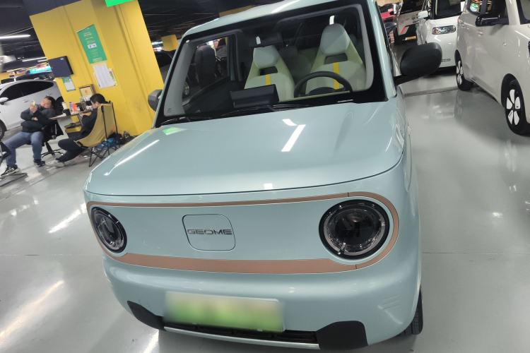 Used Geely Galaxy Panda 2024 Panda Mini 200km Endurance Bear
