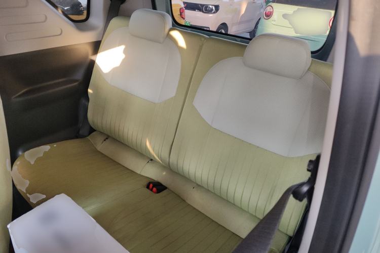 Used Geely Galaxy Panda 2023 Panda Mini 200km Endurance Bear
