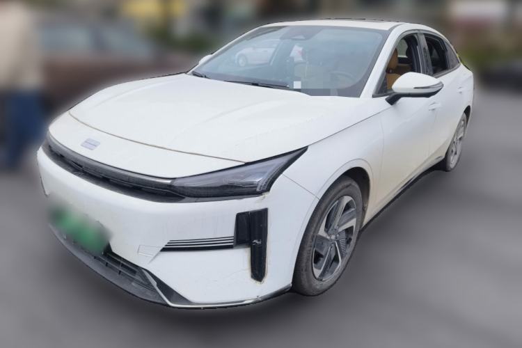 Used Geely Galaxy L6 2024 125km PLUS Dragon Edition