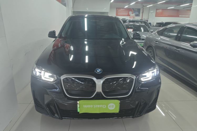 Used BMW iX3 2024 Leading Model
