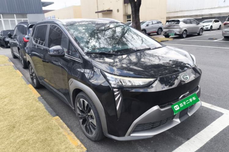 Used AION Y 2022 70 Tech Edition Lithium Iron Phosphate
