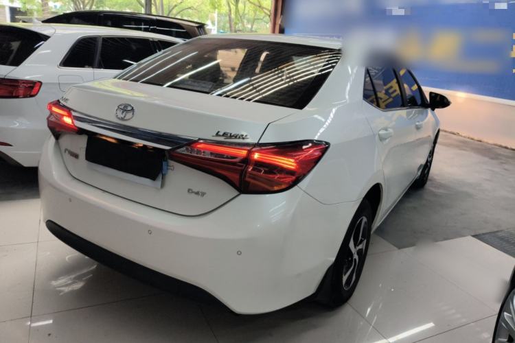 Used Toyota Levin 2018 185T CVT Luxury Edition
