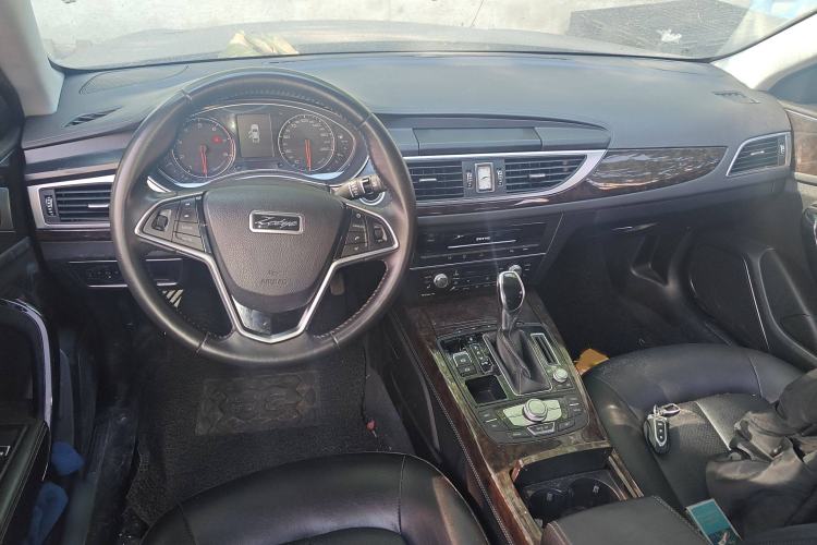 Used Zotye Z700 2016 1.8T DCT Prestige Edition