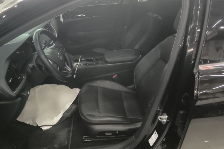 Used Buick Regal 2024 25T Deluxe Edition
