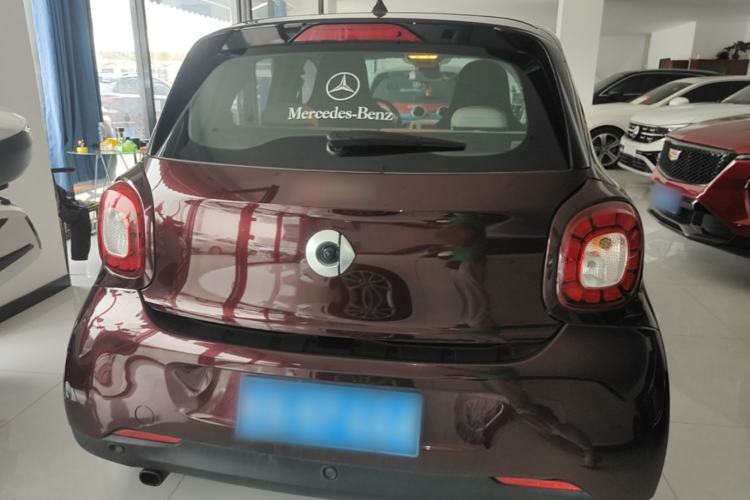 Used smart forfour 2016 0.9T 66 kW Ultimate Edition
