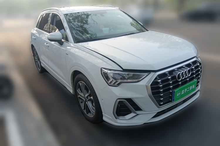Used Audi Q3 2021 40 TFSI Fashion Dynamic Model