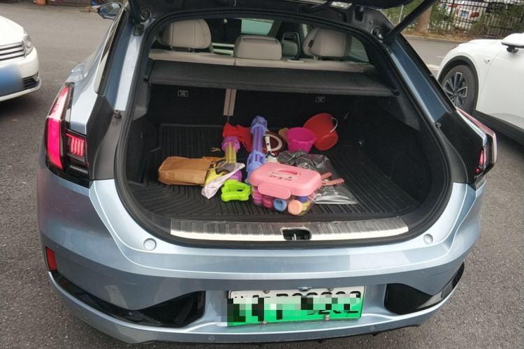 Used Zeekr 001 2023 WE Edition 100 kWh
