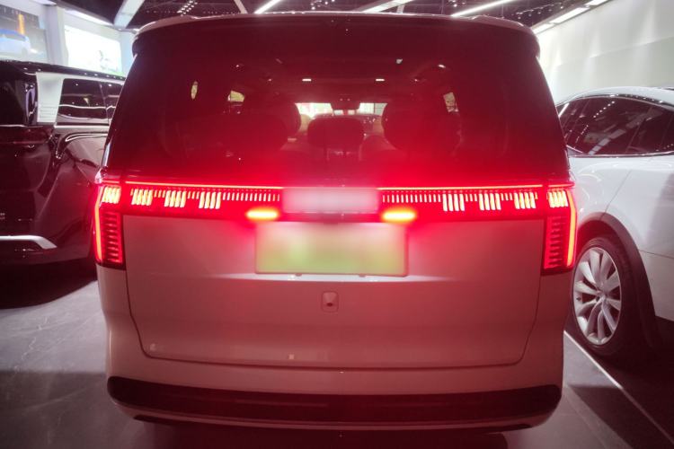 Used Zeekr 009 2024 7-Seater Aisle Version 108 kWh Rear