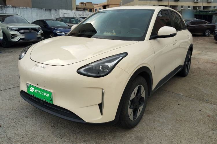 Used Geely Galaxy Geome 2025 410 km Free Version