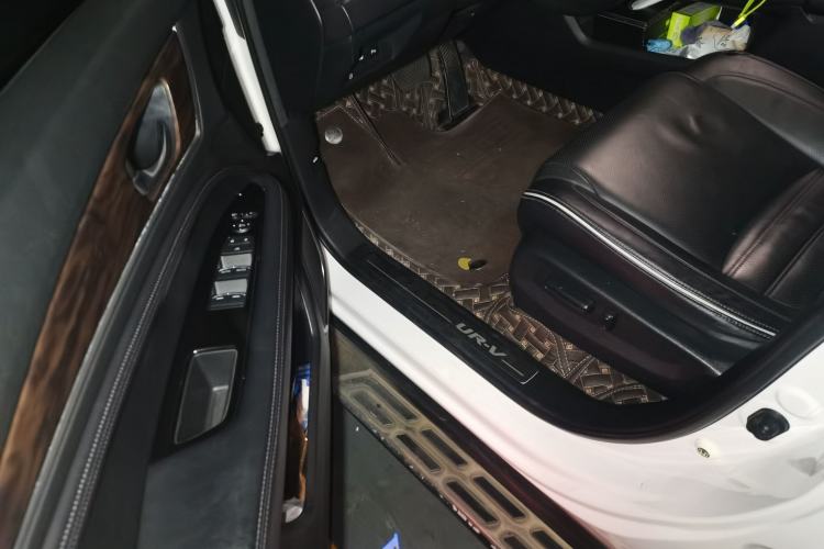 Used Honda UR-V 2017 370TURBO 2WD Prestige Edition China V
