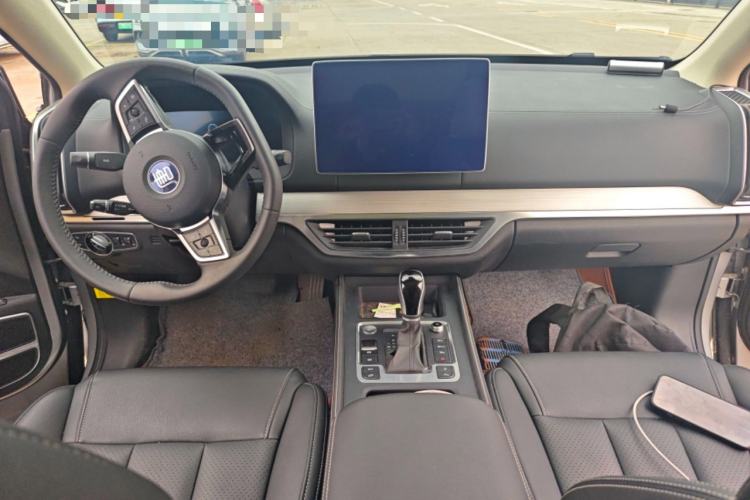 Used BYD Tang 2018 2.0T Automatic SmartConnect Prestige 7-Seater China V Standard