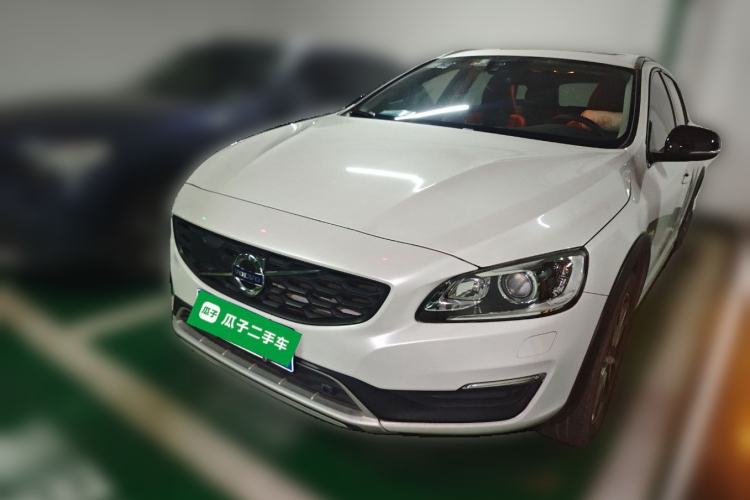 Used Volvo V60 2017 Cross Country T5 AWD China V Standard