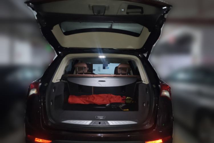 Used Buick Envision 2018 20T Two-Wheel Drive Luxury Model
