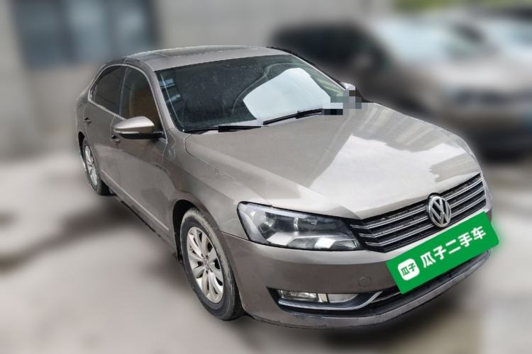 Used Volkswagen Passat 2013 1.8TSI DSG Prestige Edition Front Right 45 Deg