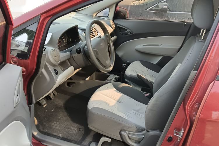 Used Chevrolet Sail 2010 Sedan 1.4L Manual Ideal Edition
