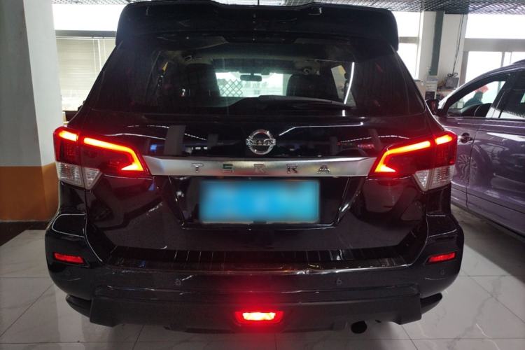 Used Nissan Terra 2020 2.5L XL Upper Automatic Two-Wheel Drive Luxury Edition