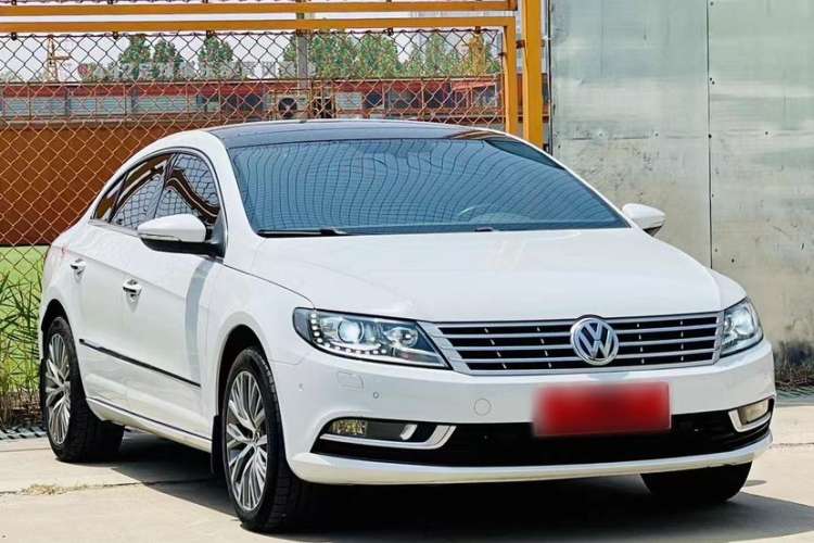 Used Volkswagen FAW-Volkswagen CC 2016 2.0 TSI Luxury Model
