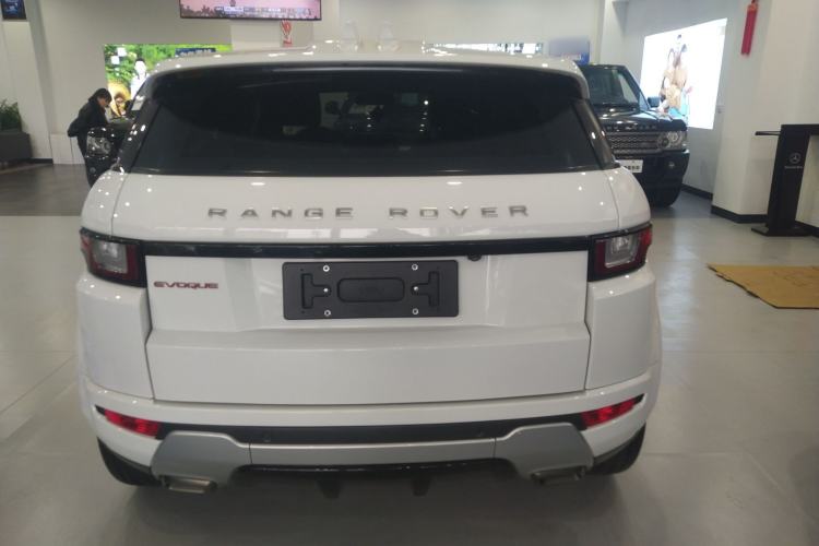 Used Land Rover Range Rover Evoque 2018 240 PS SE DYNAMIC Smart Edition
