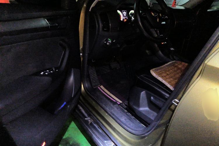 Used Skoda Kodiaq 2017 TSI330 5-seat Two-Wheel Drive Comfort Edition Driver Seat