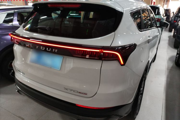 Used JETOUR X70 PLUS 2023 1.5T DCT Brave PLUS 5-Seater
