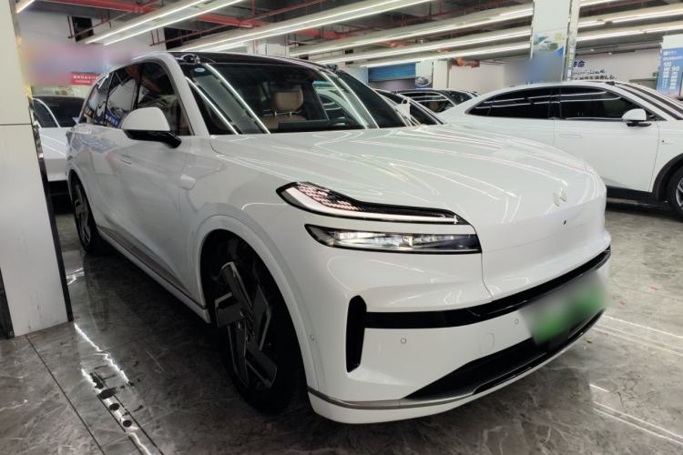 Used ONVO Luxeed L90 2025 Model—Ultra Six-Seater Version