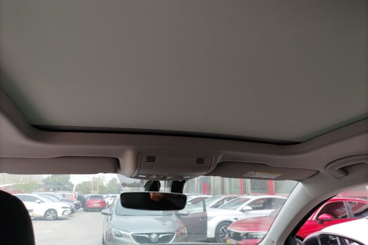 Used Volkswagen Tharu 2019 330TSI Four-Wheel Drive Flagship Model China VI Standard Headliner