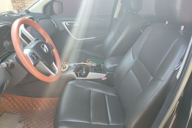 Used JMC Yusheng S350 2013 2.4T Automatic 2WD Diesel Luxury 7-Seater