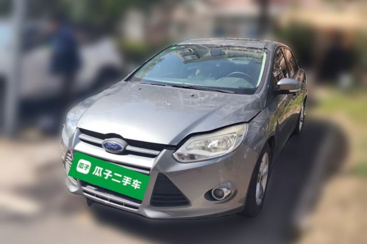 Used Ford Focus 2012 Sedan 1.6L Automatic Fashion Edition