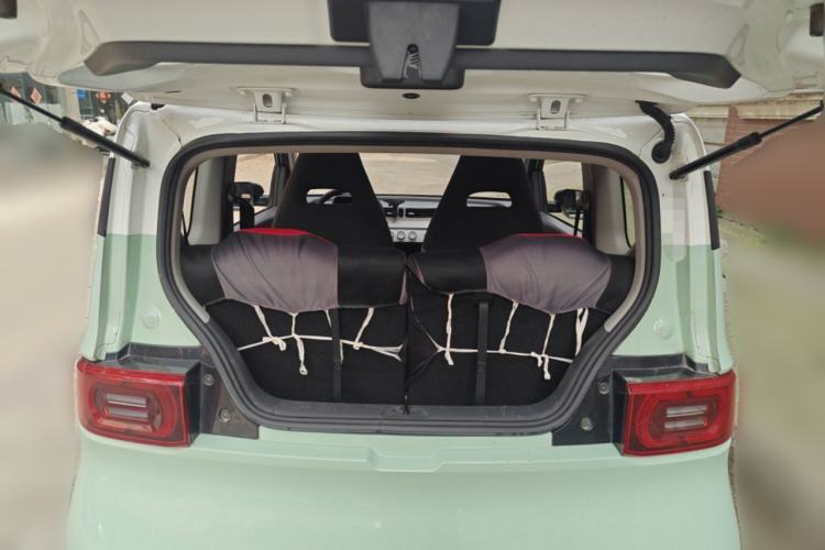 Used Wuling Hongguang MINIEV 2021 Macaron Fashion Model Lithium Iron Phosphate Trunk