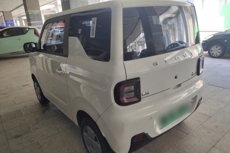Used Geely Galaxy Panda 2024 Panda Mini 200km Endurance Bear
