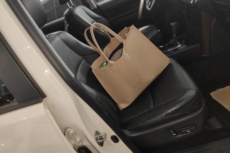 Used Toyota Prado 2016 3.5L Automatic TX-L NAVI
